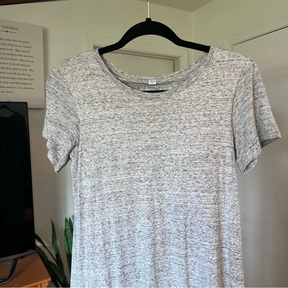Uniqlo WOMEN SHORT-SLEEVE LONG BRA DRESS GREY. SMALL - Picture 3 of 5
